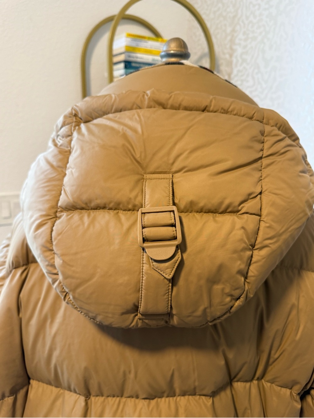AUTHENTIC: Burberry Hooded Haworth Puffer Jacket - Picture 10 of 12